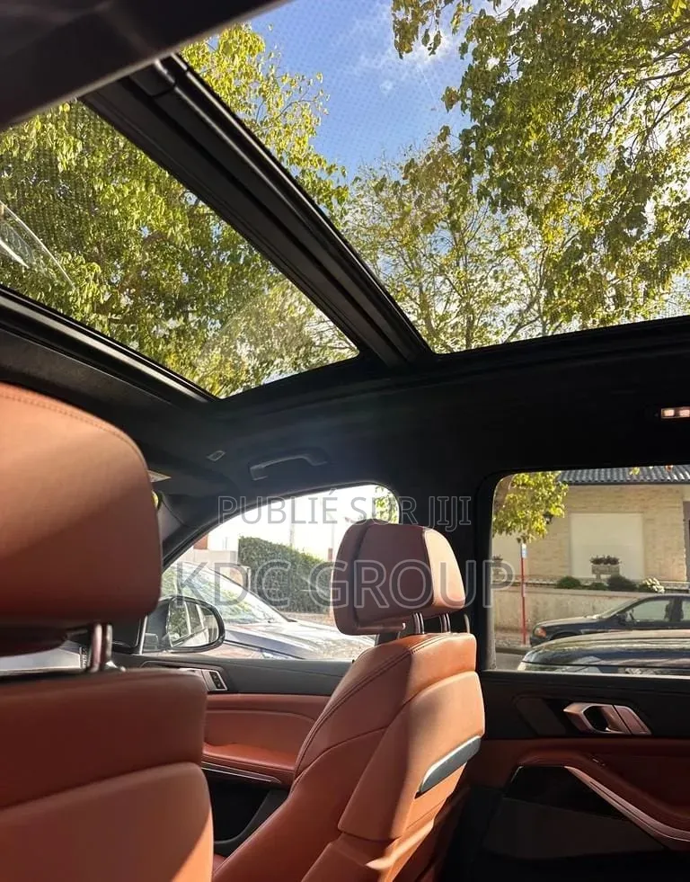 BMW X7 2024 Gris