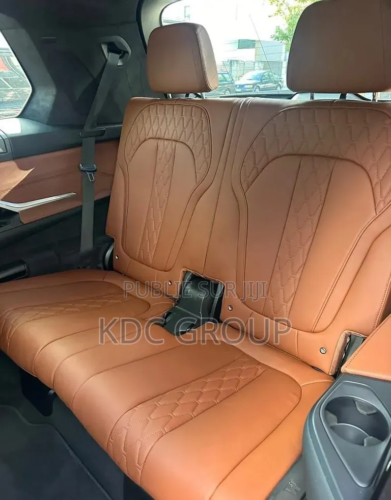 BMW X7 2024 Gris
