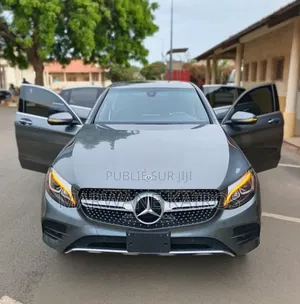 Mercedes-Benz GLC-Class 2019 Gris