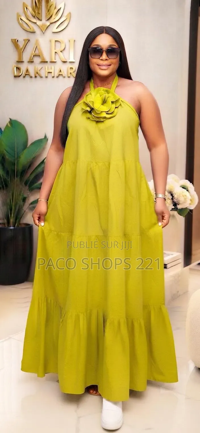 Robe Longue d'Été Fluide Avec Fleur Amovible