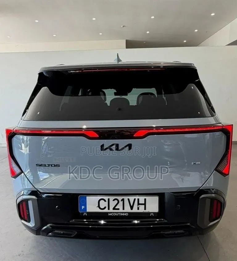 Kia Seltos 2026 Gris