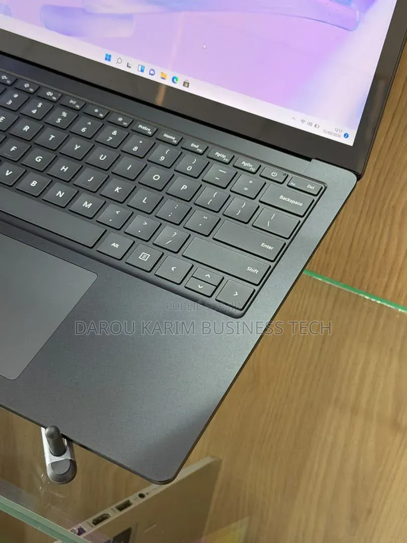 Nouveau Microsoft Surface Laptop 4 8GB Intel Core i5 SSD 256GB
