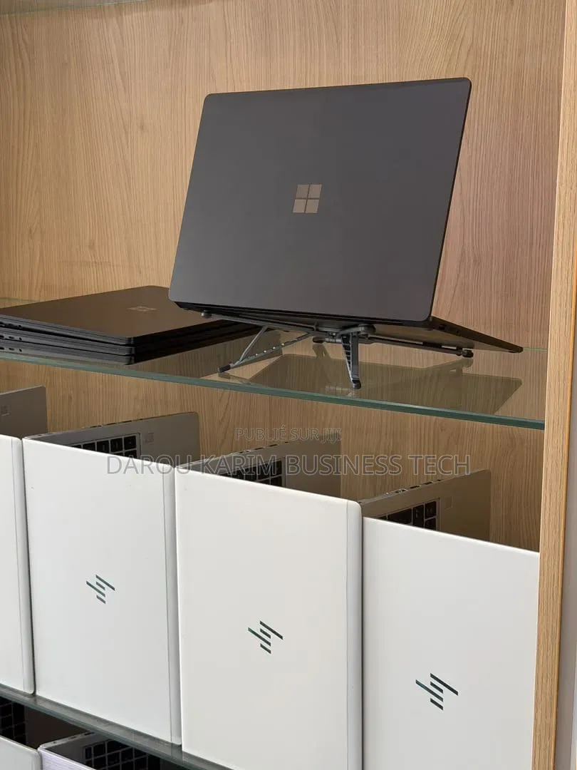 Nouveau Microsoft Surface Laptop 4 8GB Intel Core i5 SSD 256GB
