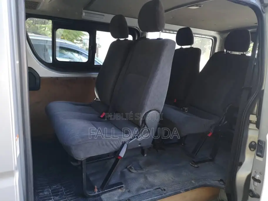 Toyota Conquest 2015 Gris