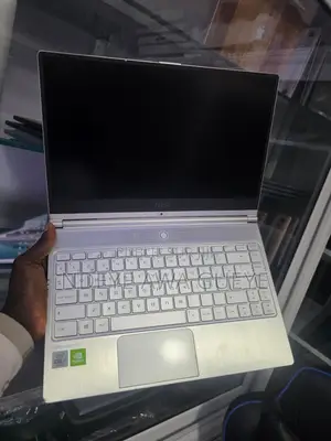 Nouveau MSI MSI Sword 15 16GB Intel Core i7 SSD 512GB