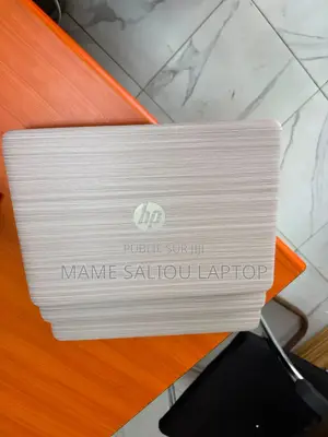 Nouveau HP EliteBook 840 G3 8GB Intel Core 3 SSD 256GB