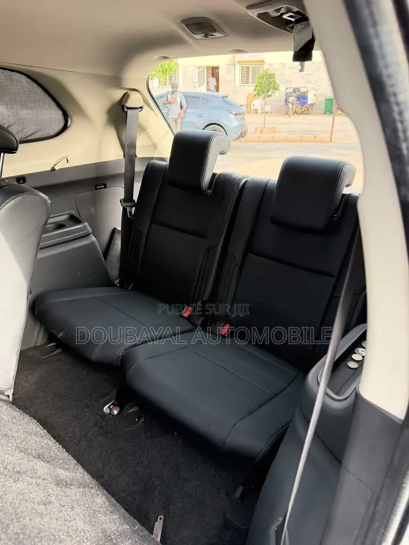 Mitsubishi Outlander 2019 Gris
