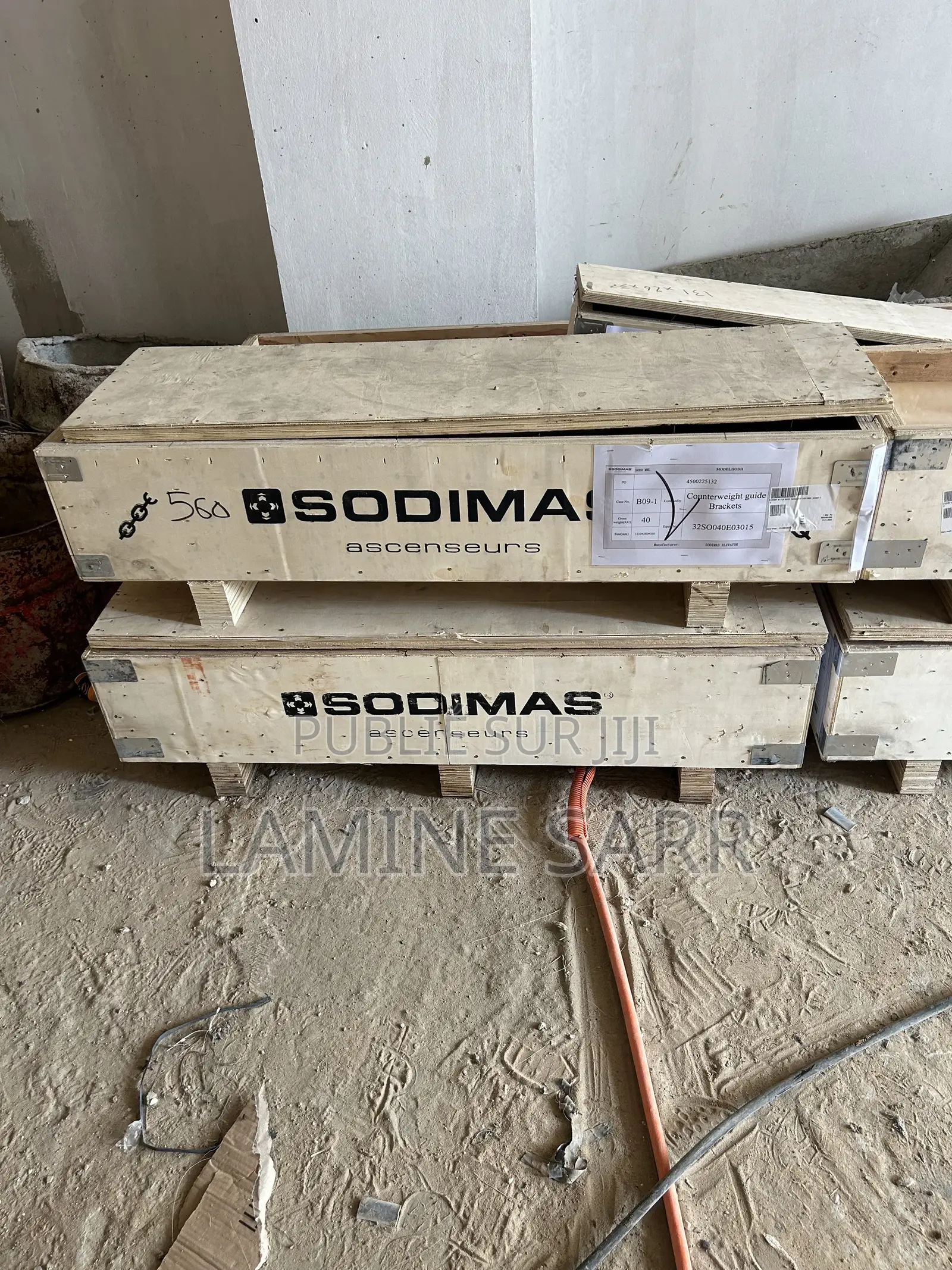Lot De 10 Caisses Bois Export Sodimas - 90 000 Fcfa À Débattre - Dakar