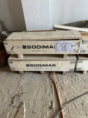 Lot De 10 Caisses Bois Export Sodimas - 90 000 Fcfa À Débattre - Dakar