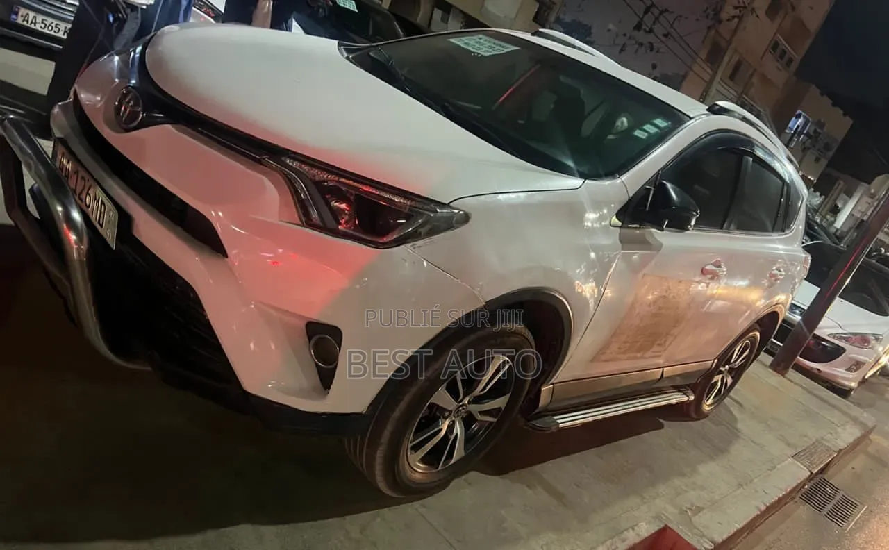 Toyota RAV4 2017 Blanc