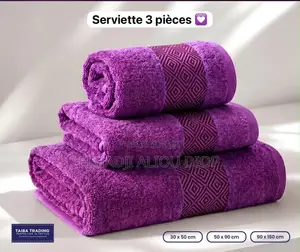 Ensemble De Serviettes 3 Pièces – À Vendre