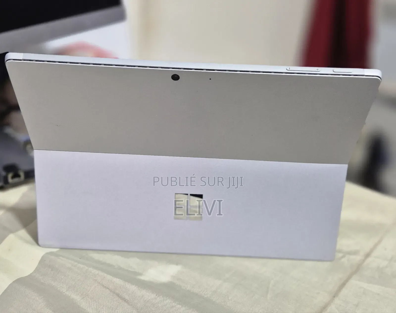 Microsoft Surface Pro 7 16GB Intel Core i5 SSD 256GB