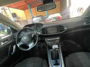 Peugeot 308 2016 Noir
