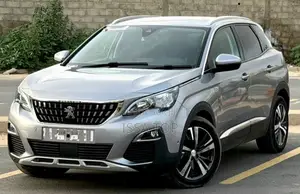 Peugeot 3008 2019 Gris