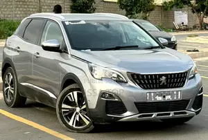 Peugeot 3008 2019 Gris