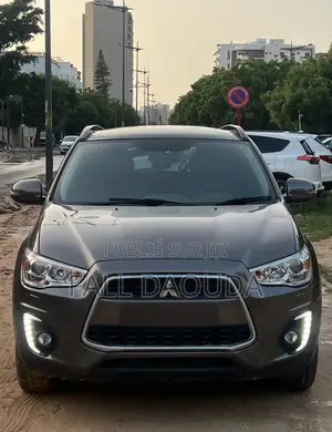 Mitsubishi ASX 2015 Gris