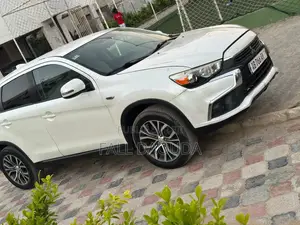 Mitsubishi RVR 2017 Blanc