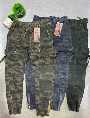 Nouveau Jean Cargo Tailles 30, 31, 32, 33, 34, 35, 36