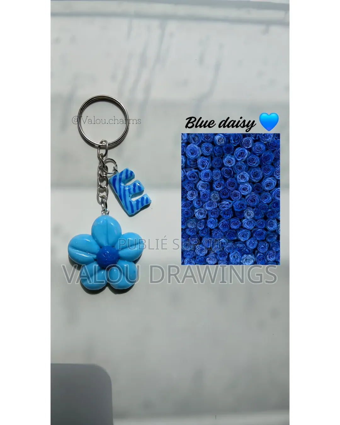 Blue Daisy / Porte Clé Totalement Fait Main
