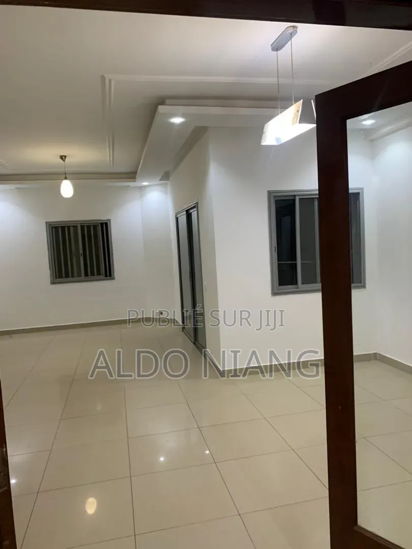 3chbre Appartement dans Limaldo Immo, Sicap-Liberté à Louer