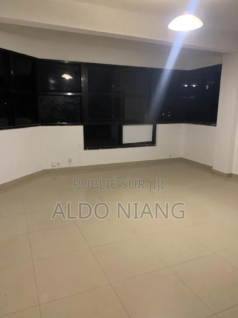 3chbre Appartement dans Limaldo Immo, Sicap-Liberté à Louer