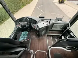 Autobus 2020 Rouge