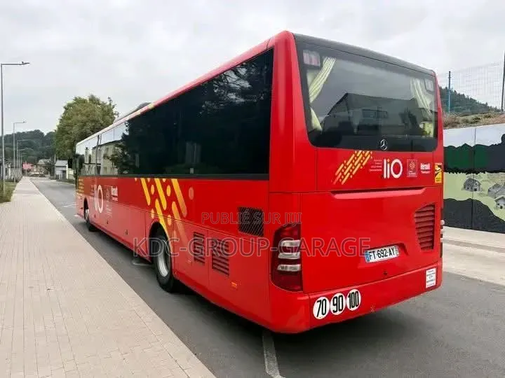 Autobus 2020 Rouge