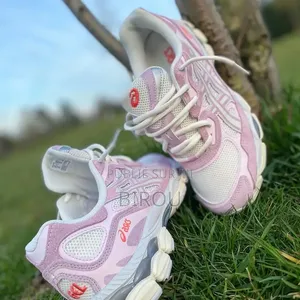 ASICS Disponible Pointure 37 a 41