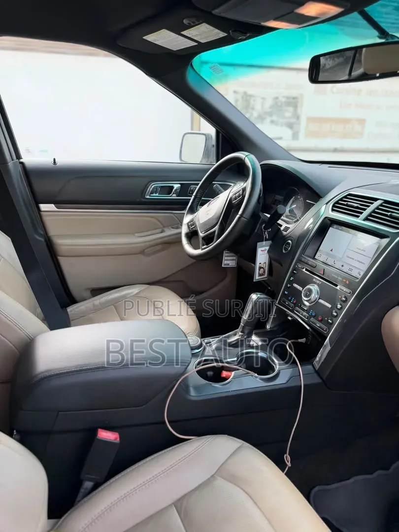 Ford Explorer 2017 Marron
