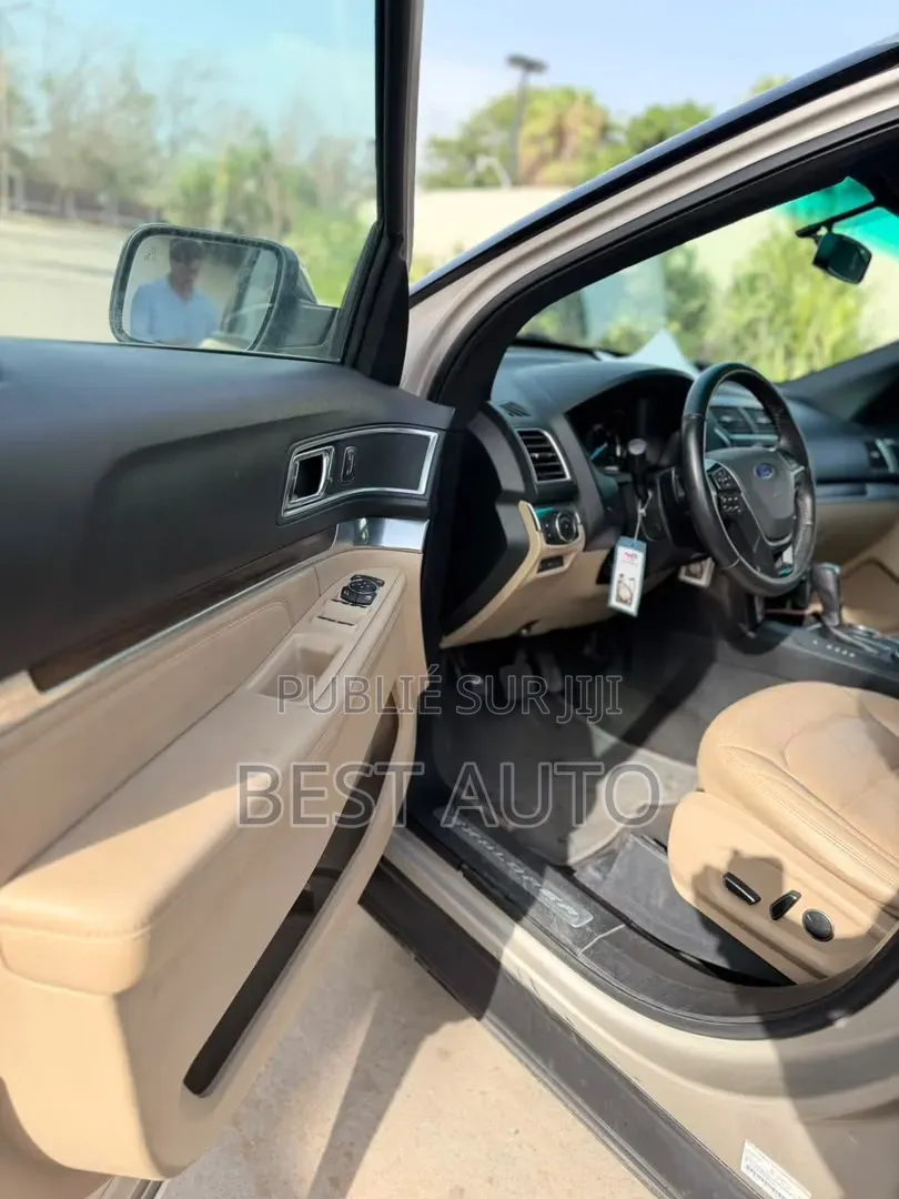 Ford Explorer 2017 Marron