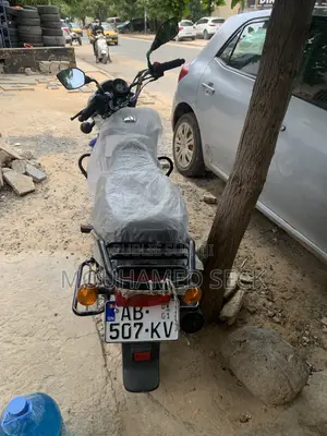 Nouveau TVS Metro 2026 Bleu