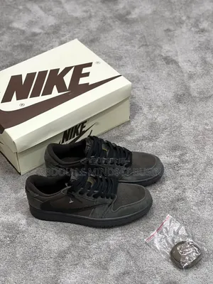 Nike Travis Scott Full Black Disponible