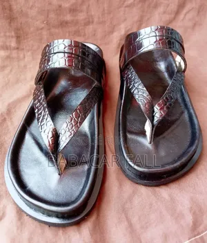 Chaussure Locale