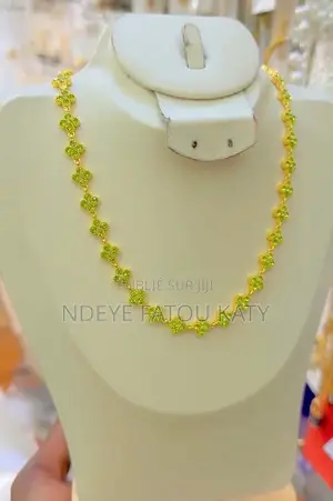 Collier Trèfles Émeraude Deukeu