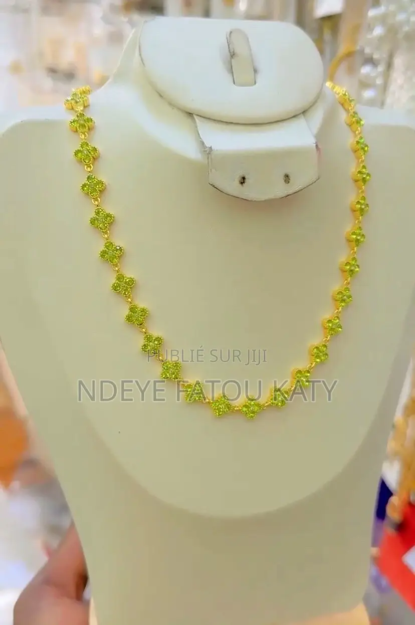 Collier Trèfles Émeraude Deukeu