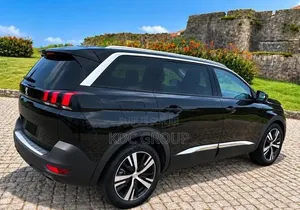 Peugeot 5008 2020 Noir