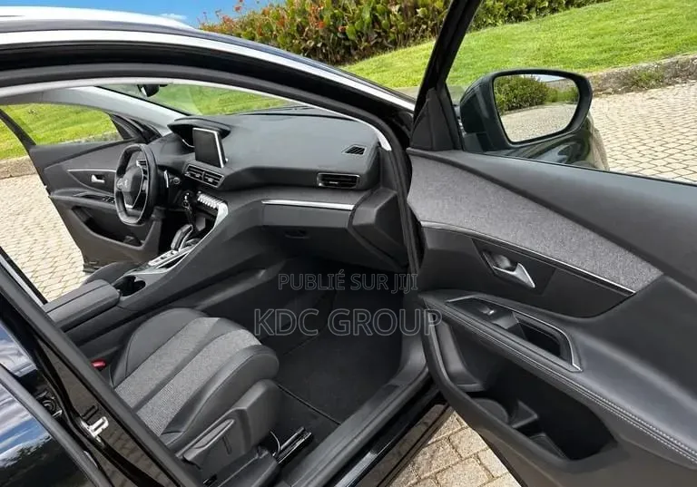 Peugeot 5008 2020 Noir
