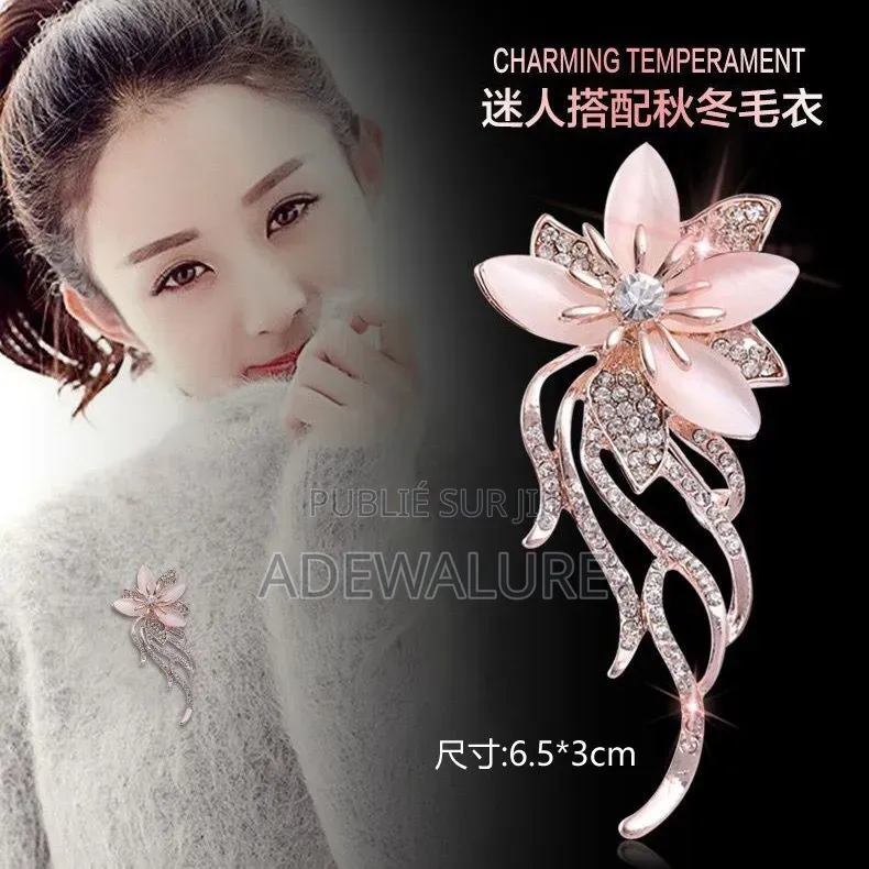 Unisex Broche