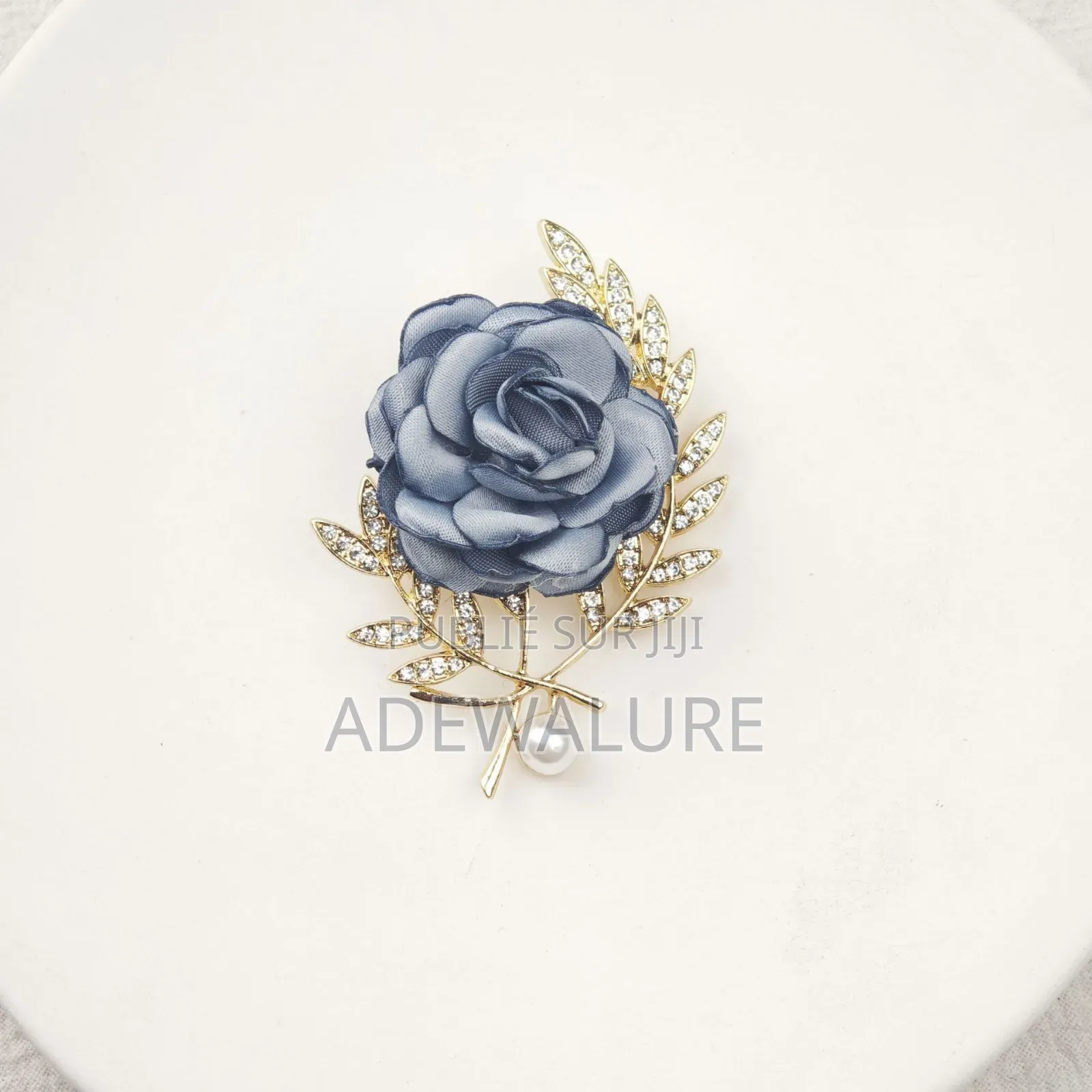 Unisex Broche