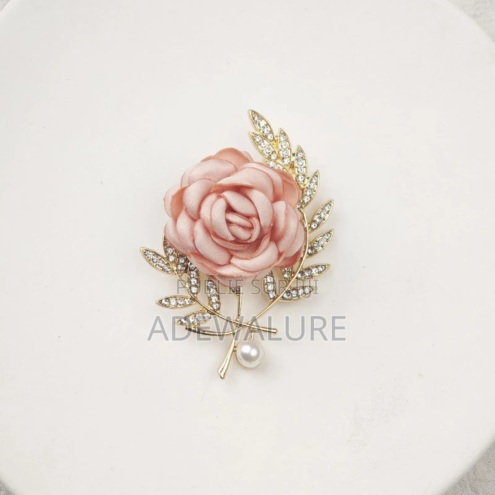 Unisex Broche