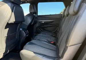 Peugeot 5008 2019 Vert