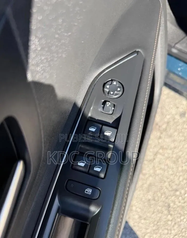 Peugeot 5008 2019 Vert
