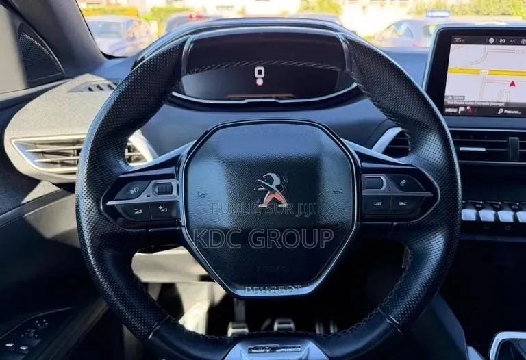 Peugeot 5008 2019 Vert