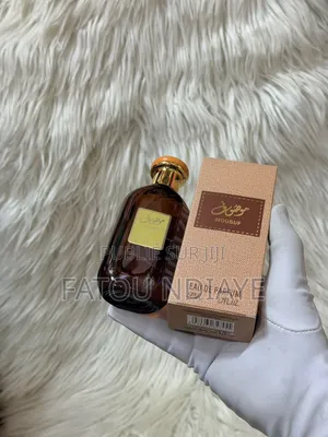 Ventes Parfums Et Tout Accessoires De Bien Être
