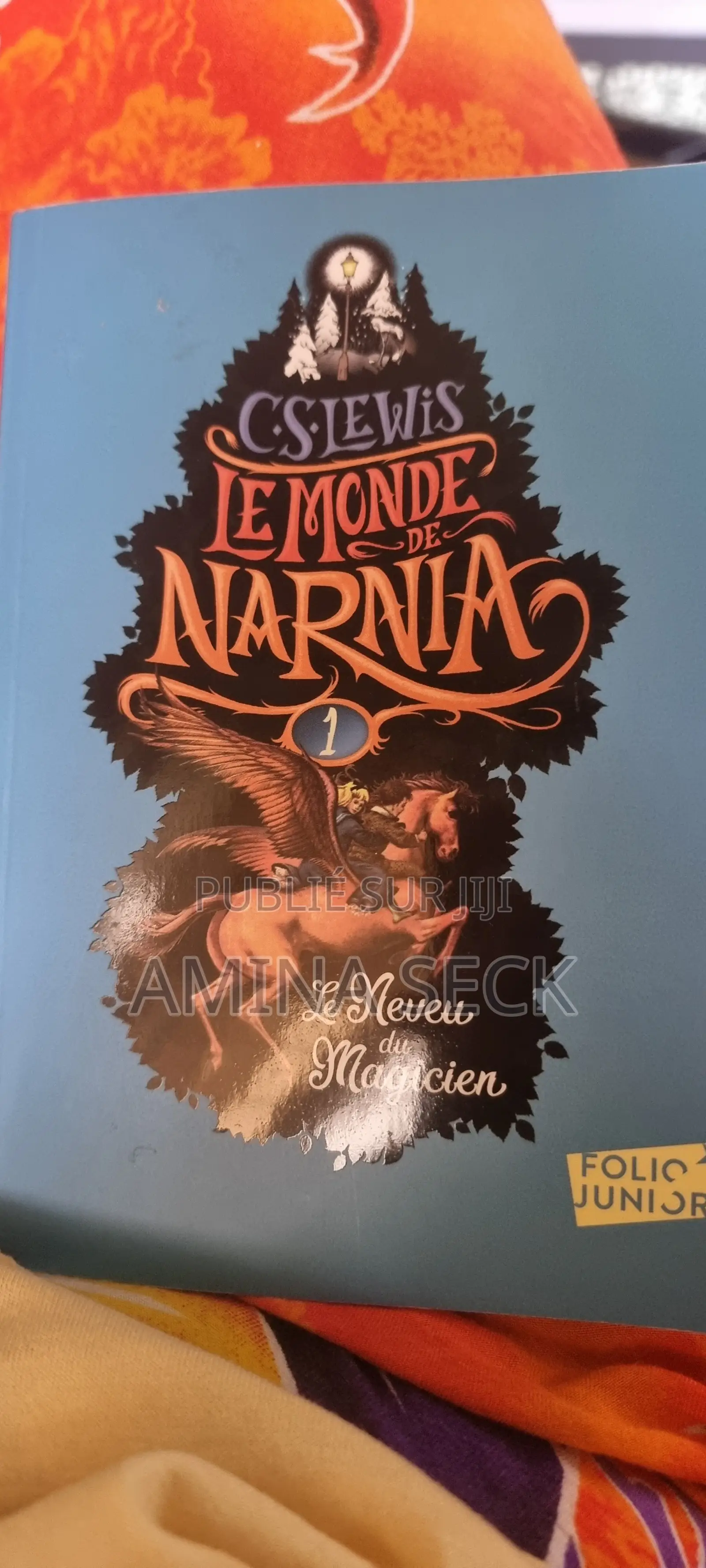 Livre Le Monde De Marnia 1 Et 2