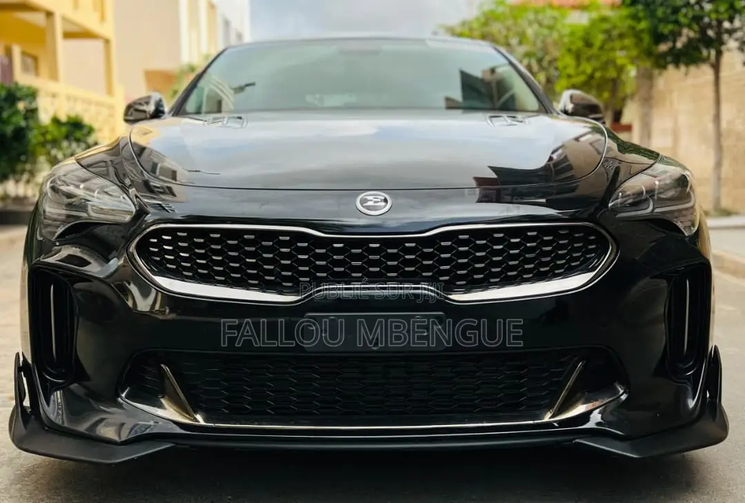 Kia Stinger 2018 Noir