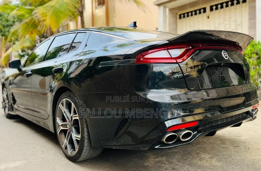 Kia Stinger 2018 Noir