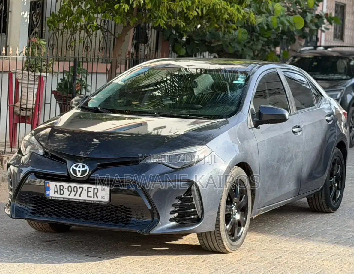 Toyota Corolla 2018 Gris