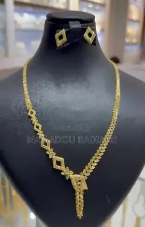 Parrure en or Importé 18 K