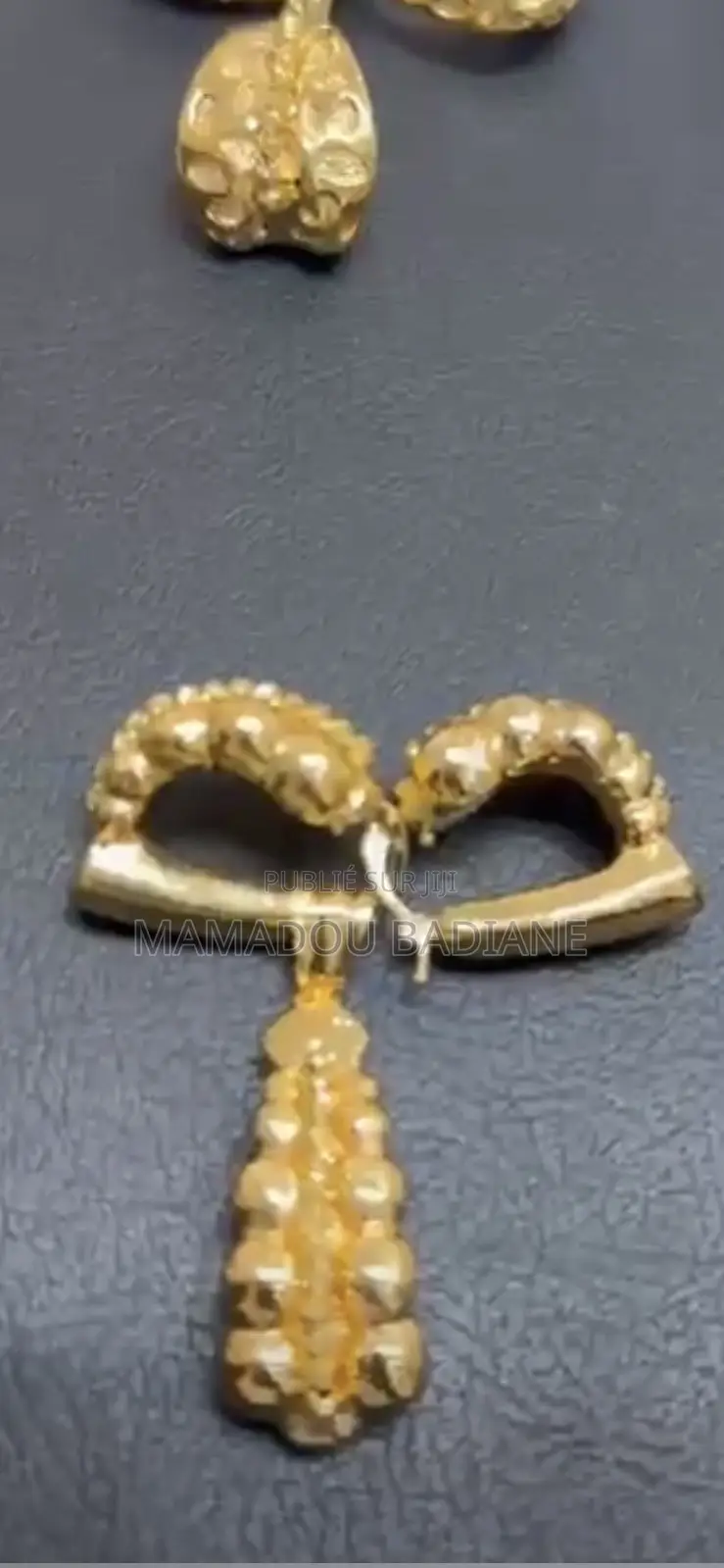 Boucle Et Pendentif or 21